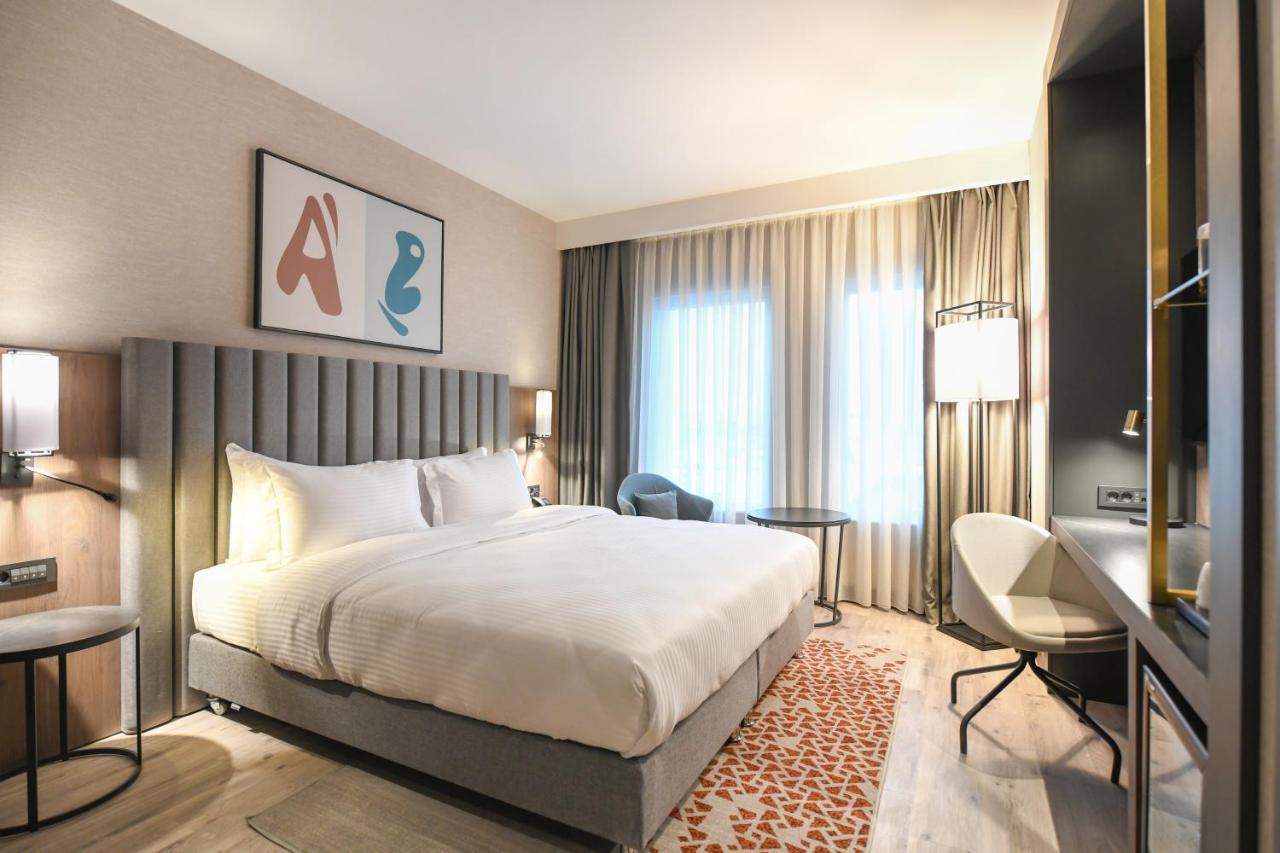 Crowne Plaza Ankara By Ihg Hotel Exterior photo