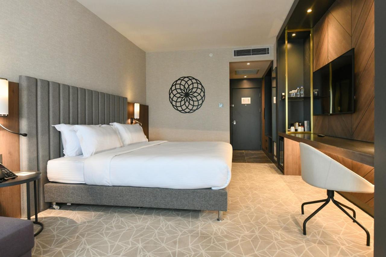 Crowne Plaza Ankara By Ihg Hotel Exterior photo